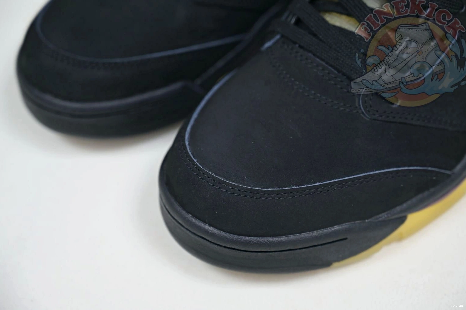 A Air MANIÉRE 5 x Jordan MA 0121